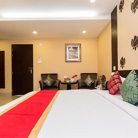 Central Courtyard Boutique Hotel Siliguri Luaran gambar
