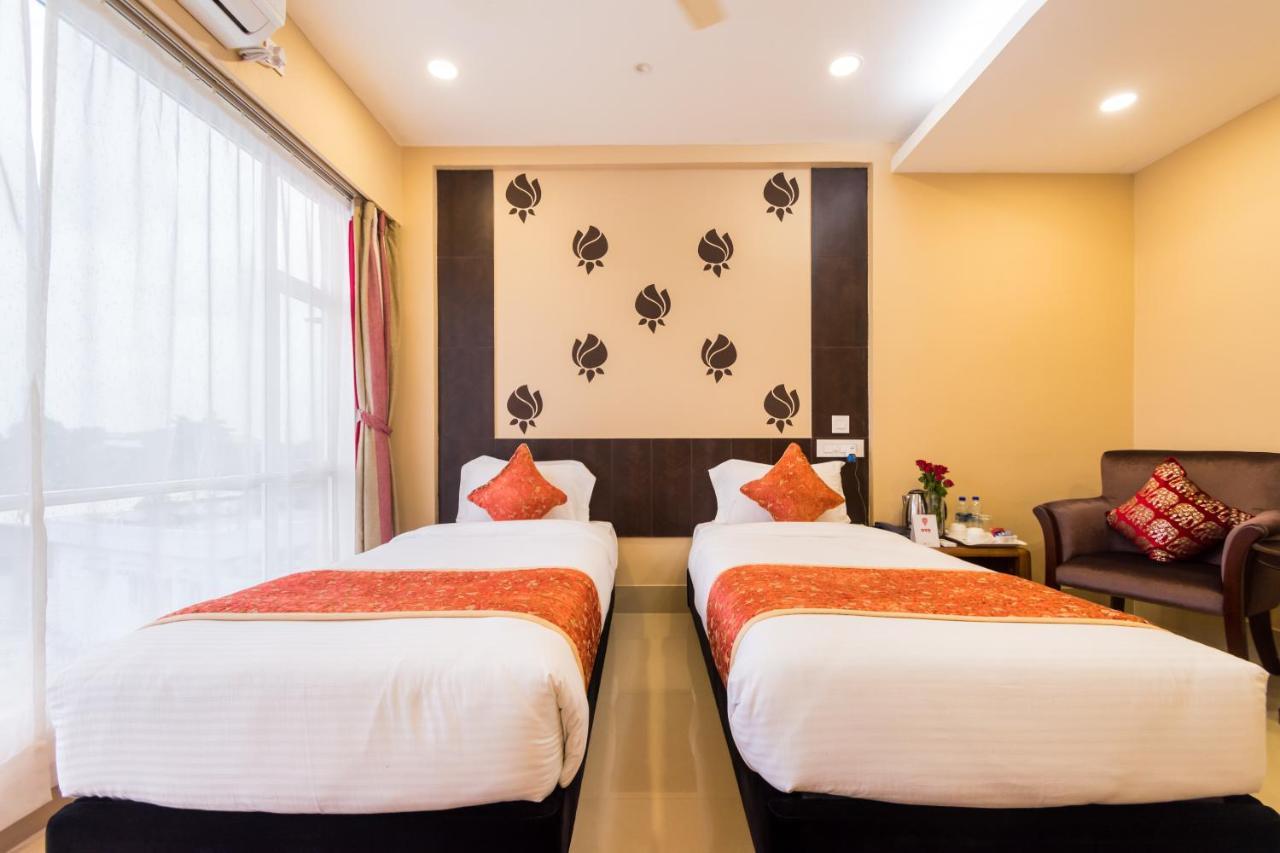 Central Courtyard Boutique Hotel Siliguri Luaran gambar