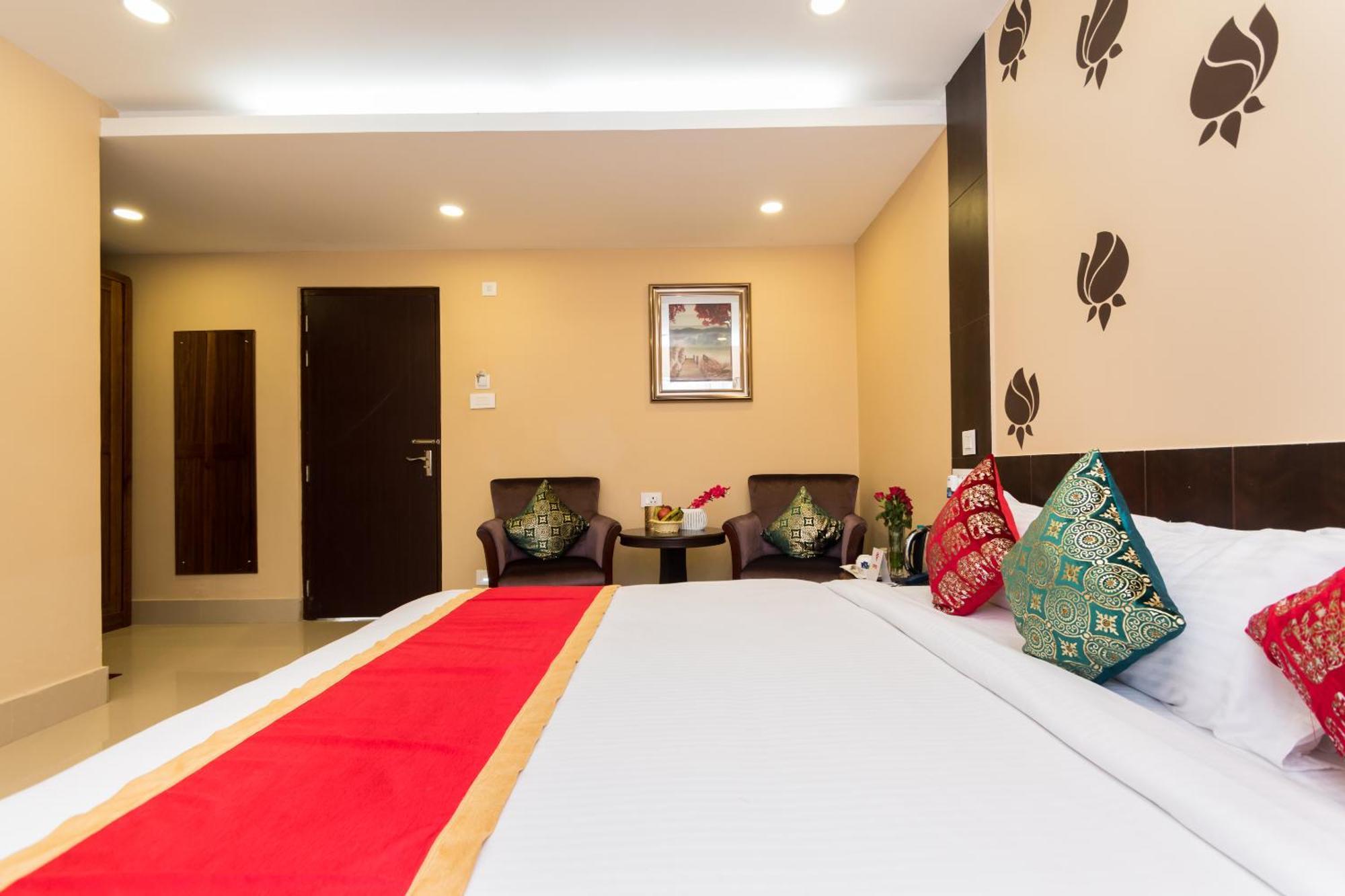 Central Courtyard Boutique Hotel Siliguri Luaran gambar